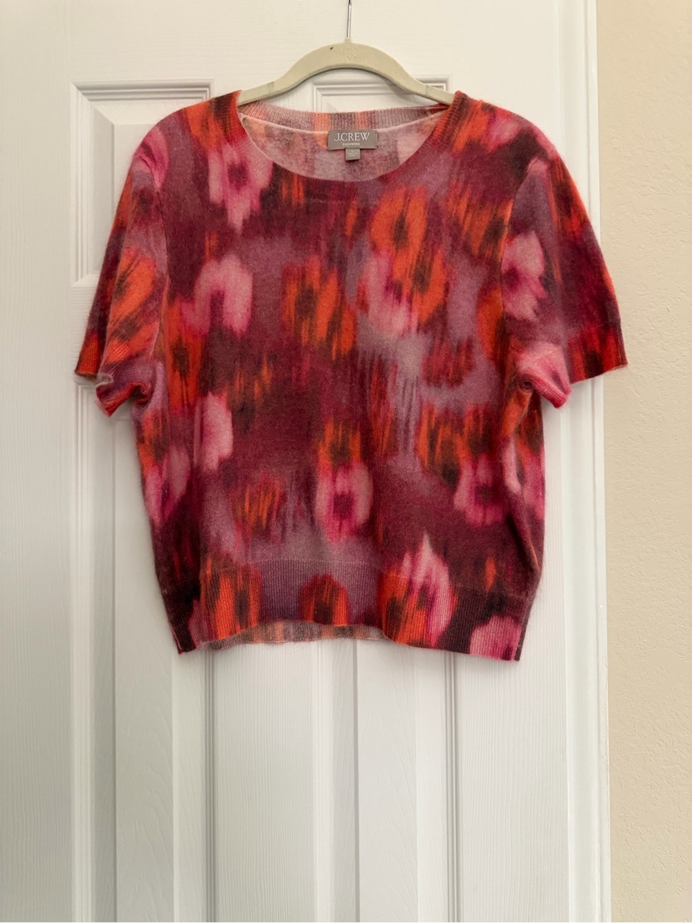 J. Crew Pink and Red Short-Sleeve Patterned Cashmere Sweater Top. large